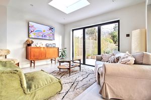 Photo 17- click for photo gallery